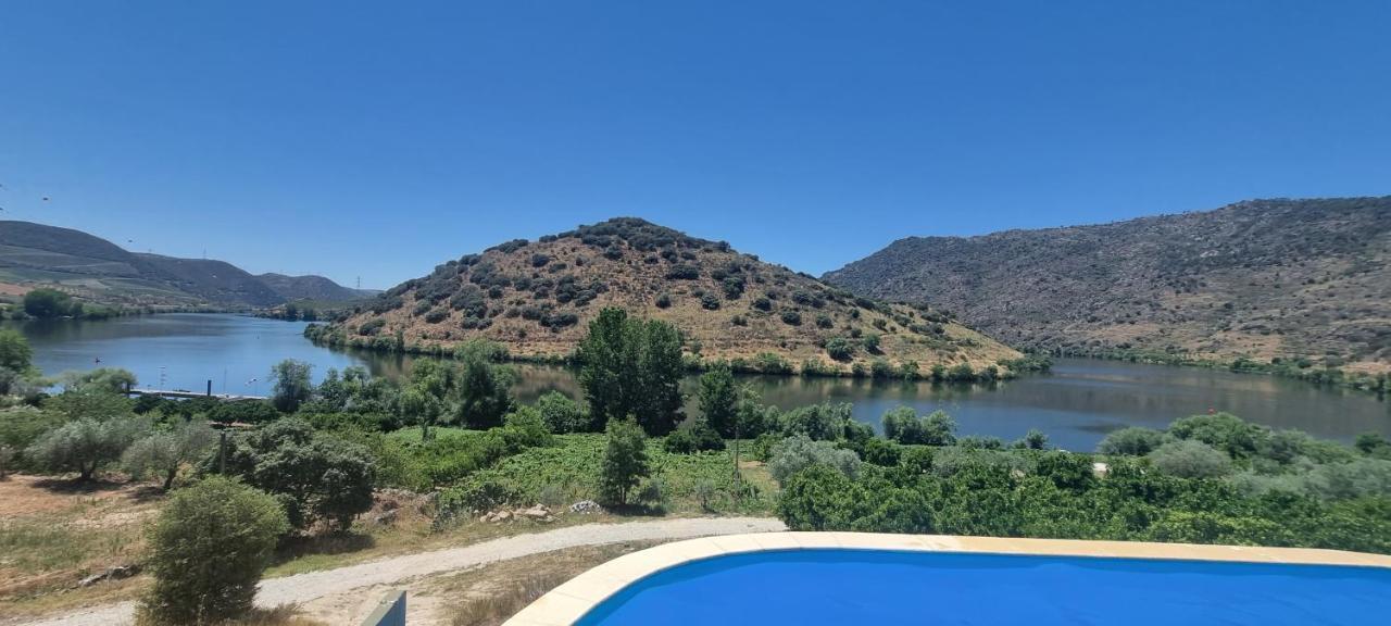Гостевой дом Olhares Do Douro Торри-ди-Монкорву Экстерьер фото